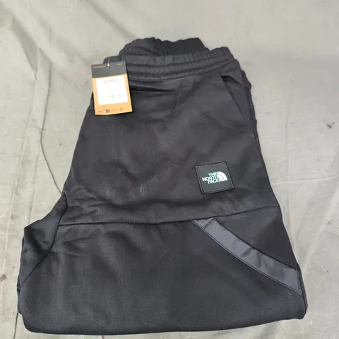 THE NORTH FACE BOXED JOGGER - 2XL