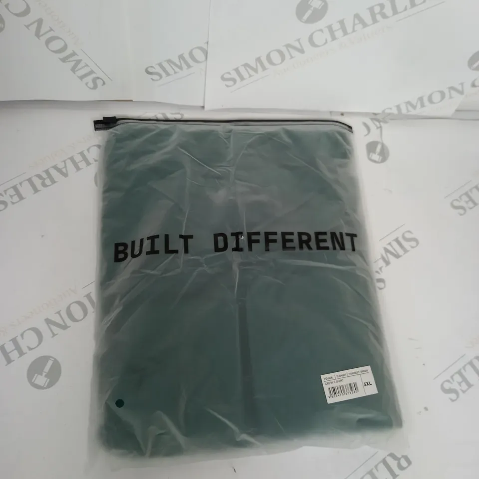 BAGGED BUILT DIFFERENT CREW T-SHIRT SIZE 5XL