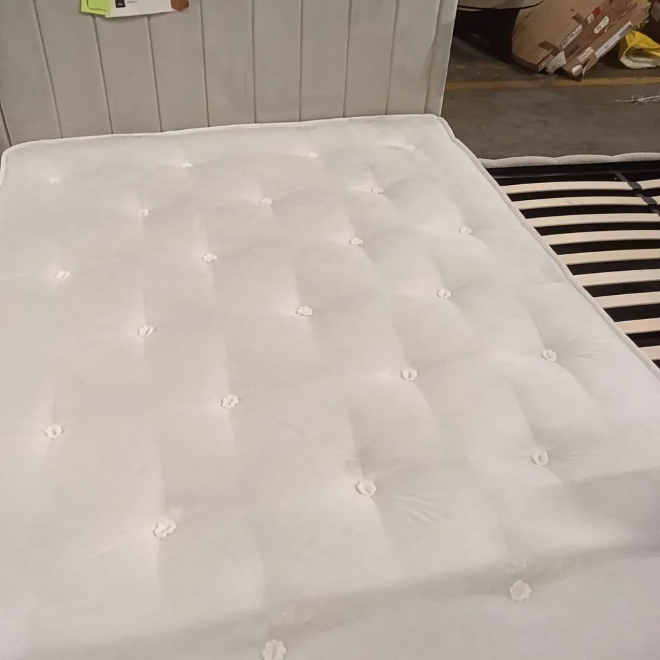 ALTGED UPHOLSTERED OTTOMAN BED DOUBLE 4'6