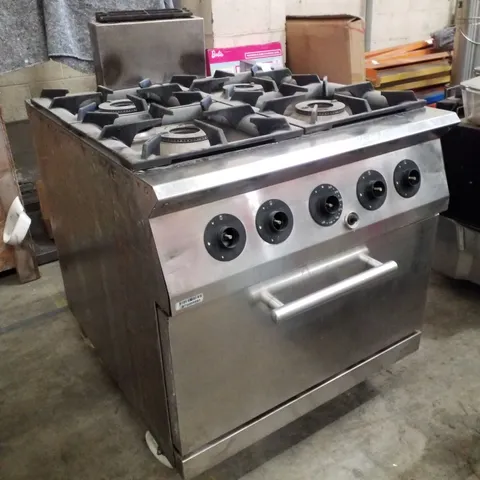 4 BURNER COMMERCIAL OVEN