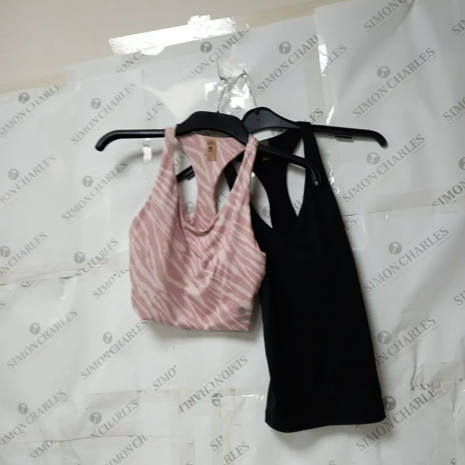 BOX OF ASSORTED CLOTHES APPROXIMATELY 15 TO INCLUDE WOMEN'S SPORTSWEAR