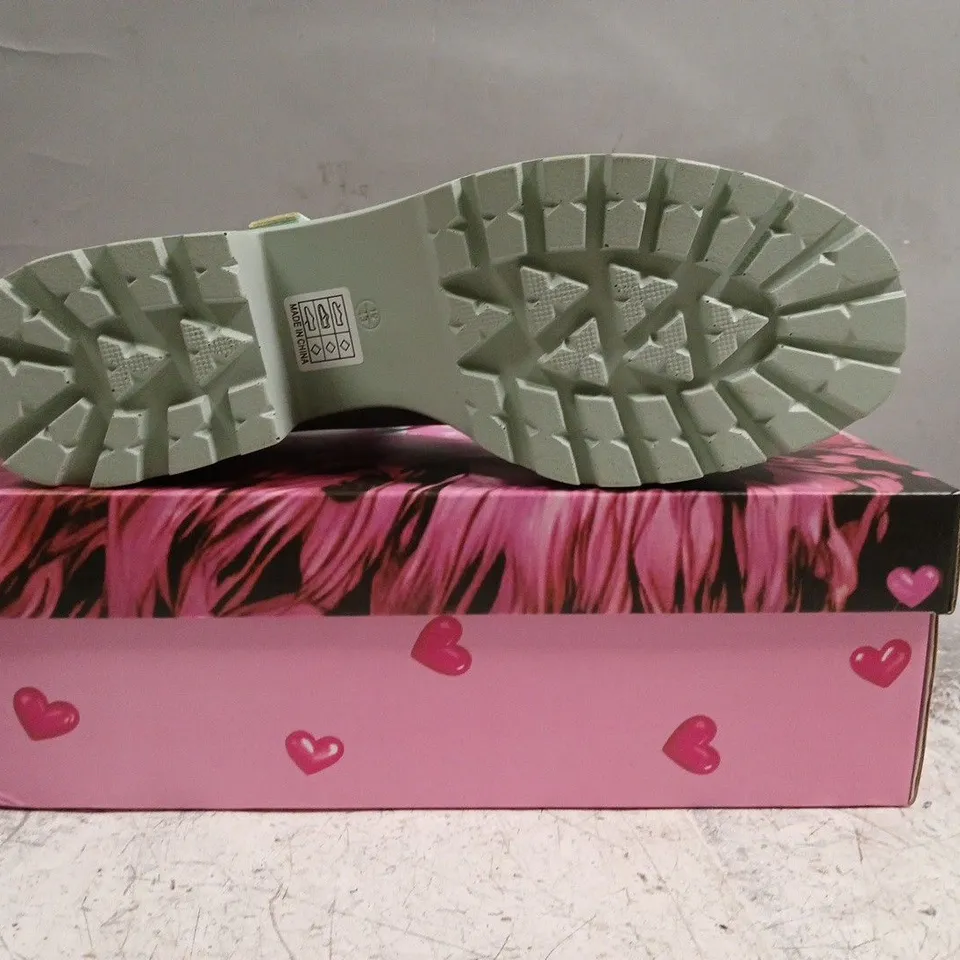 BOXED PAIR OF KOI TIRA PEARL MARY JANES SKY JEWEL EDITION IN BLUE SIZE UK 10
