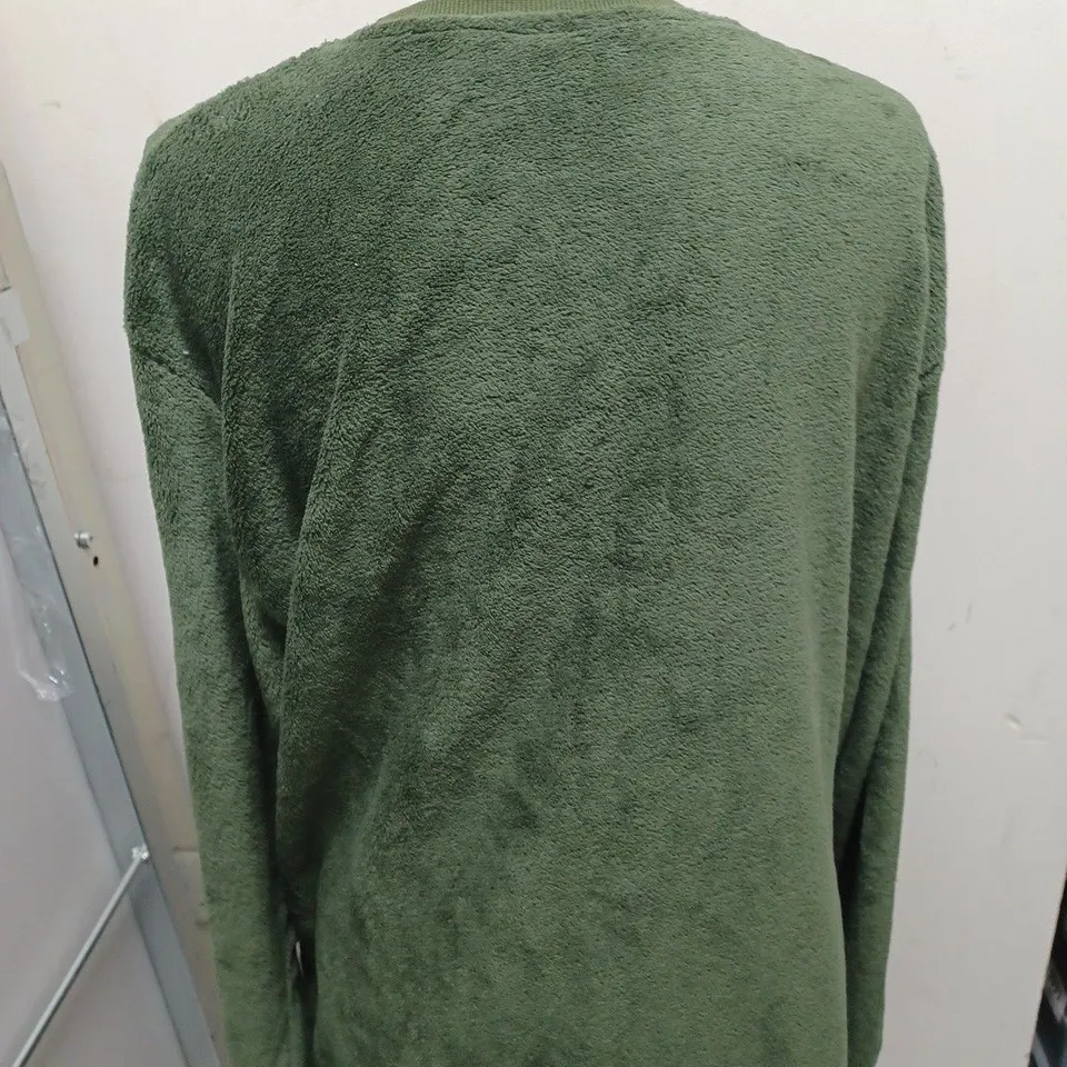 CALL OF DUTY GREEN VELVET JUMPER - 2XL