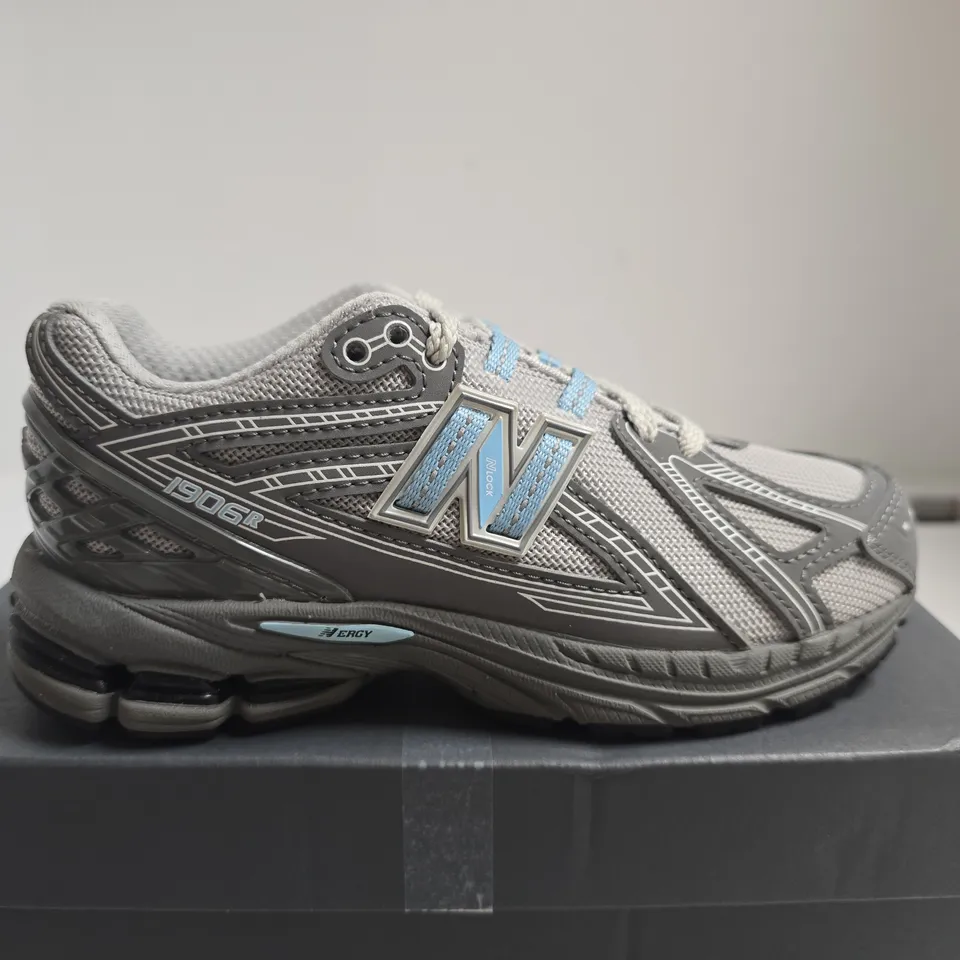 BOXED PAIR OF NEW BALANCE 1906R RUNNING SHOES – GREY/BLUE, MEN'S UK 3