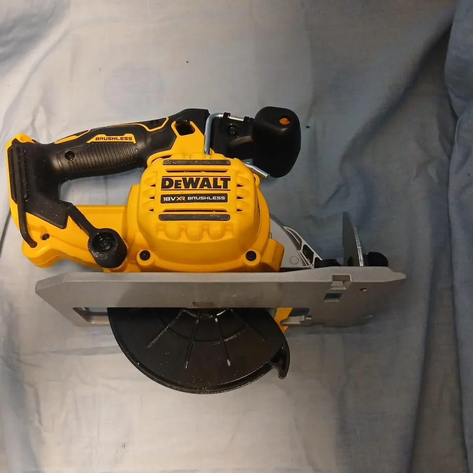 DEWALT DCS565 XR 18V CIRCULAR SAW – BARE TOOL (NO BATTERY) WITH MANUAL