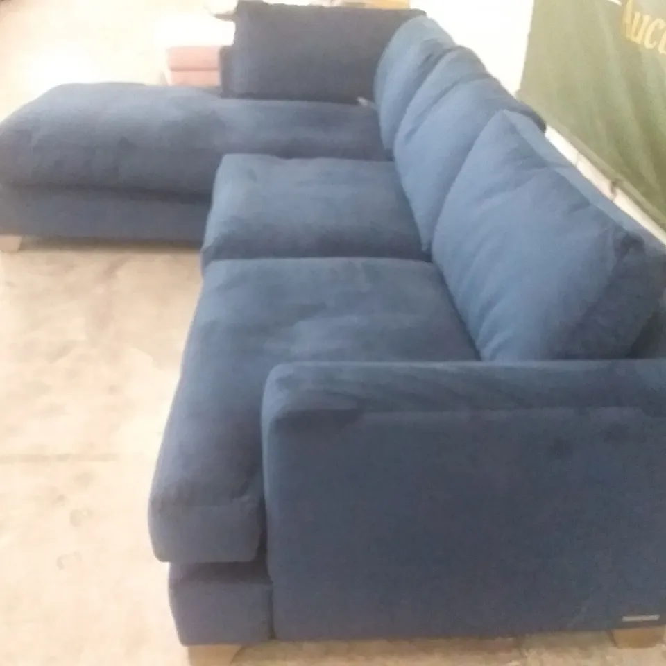 QUALITY BRITISH DESIGNER LOUNGE CO. SOFA DARK BLUE PLUSH FABRIC 