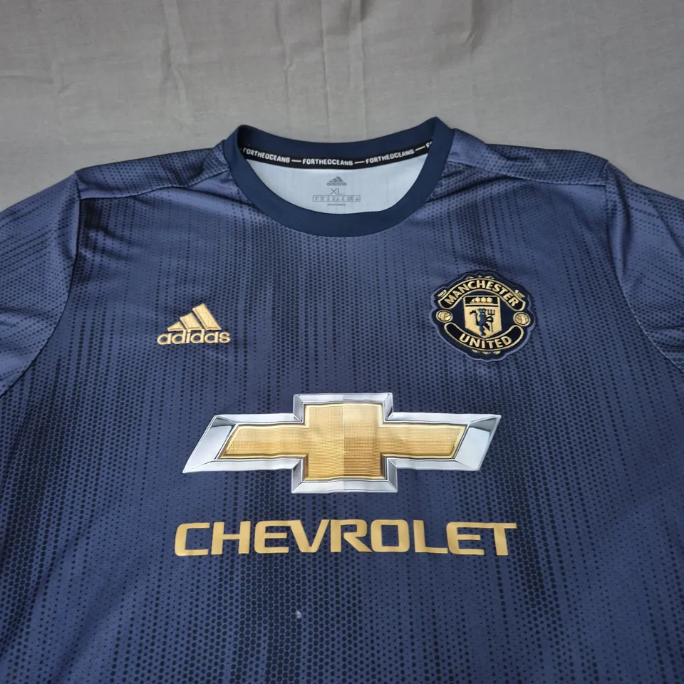 MANCHESTER UNITED FC 2018-19 THIRD SHIRT SIZE XL