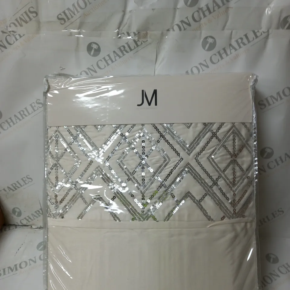 BOXED JULIEN MACDONALD SEQUIN BEDDING SET CHAMPAGNE DOUBLE