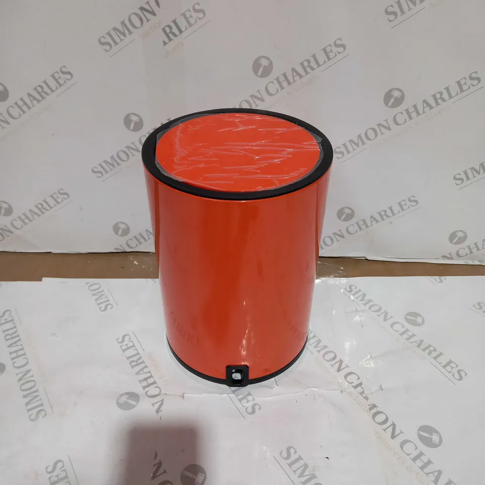 3L PEDDLE BIN - ORANGE 