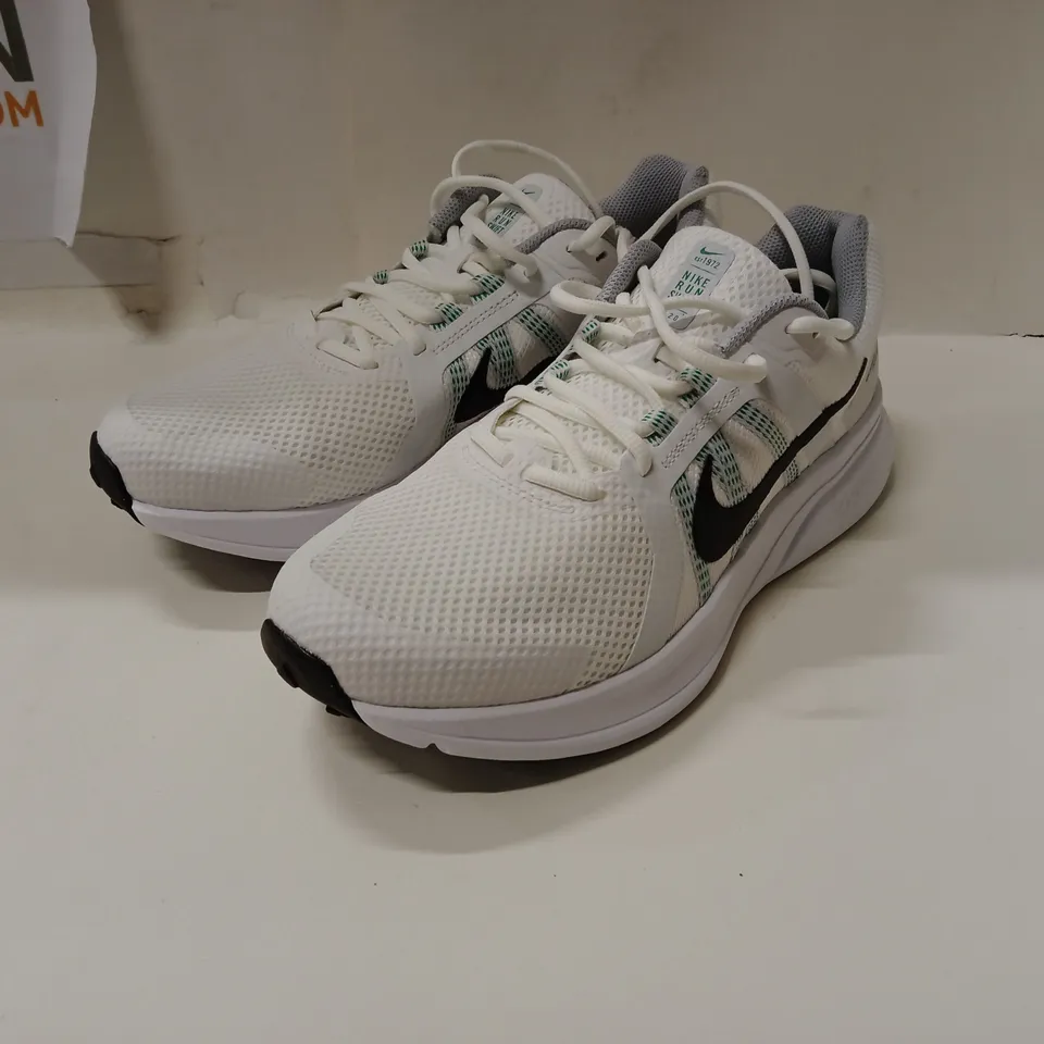 BOXED NIKE RUNNING SHOES – WHITE, UK9 (US10) – MEN'S