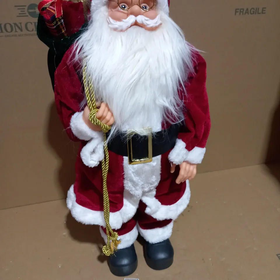  FESTIVE LIGHT UP TRADITIONAL STANDING SANTA