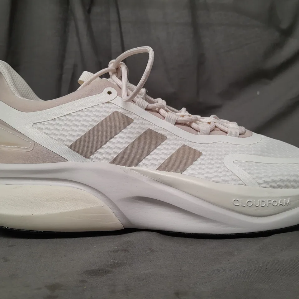 BOXED PAIR OF ADIDAS ALPHABOUNCE + SHOES IN OFF WHITE/BEIGE UK SIZE 11