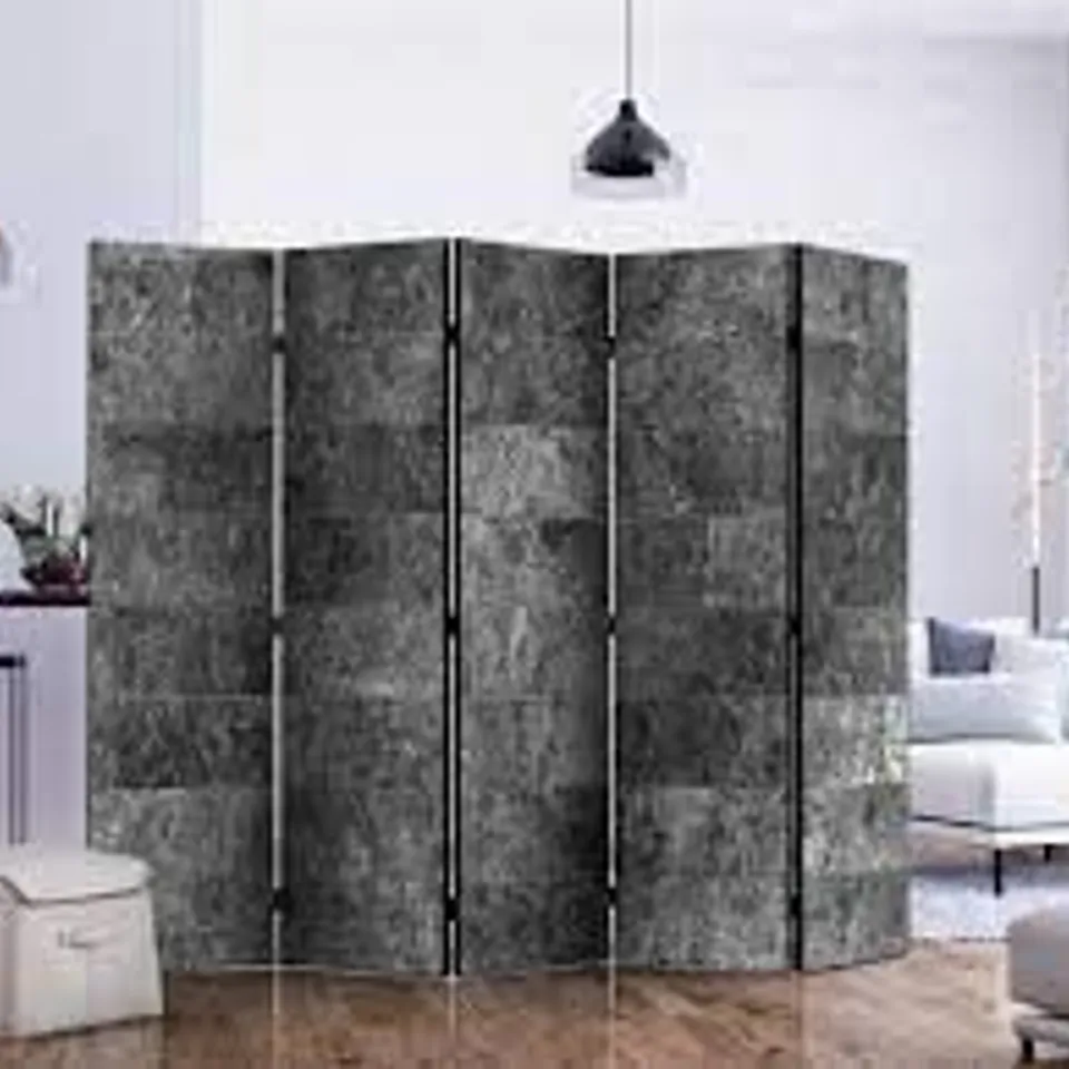 BOXED ROOM DIVIDER COLOUR: GREY