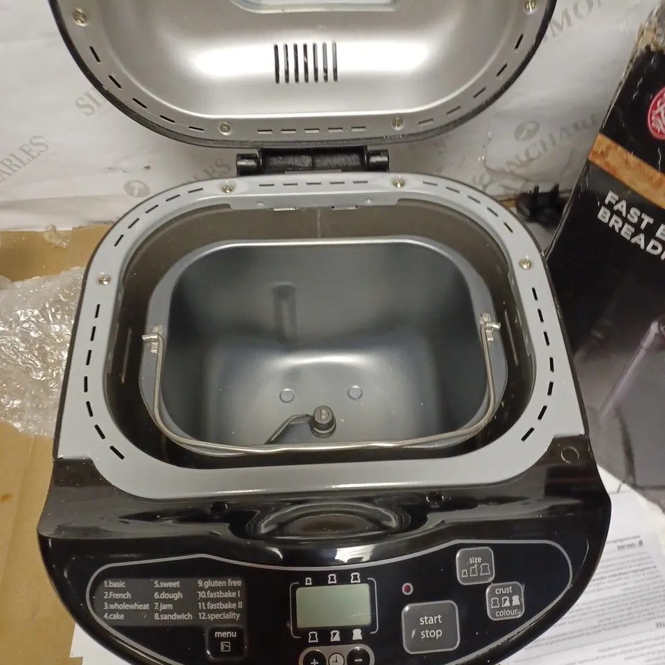 RUSSELL HOBBS COMPACT FAST BREADMAKER