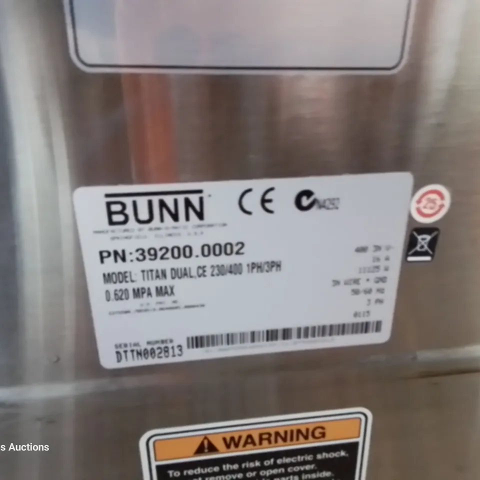 BUNN DUAL TITAN COMMERCIAL COFFEE BREWER