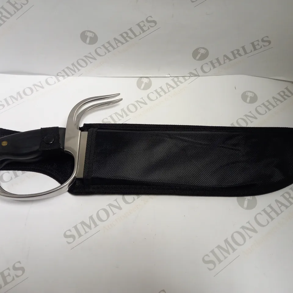 MASTER PATH MARTIAL ARTS GEAR WING CHUN BUTTERFLY SWORDS - COLLECTION ONLY