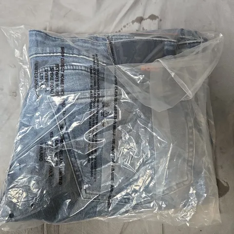 BOSS MEN'S DENIM JEANS – REGULAR FIT, 36 REGULAR