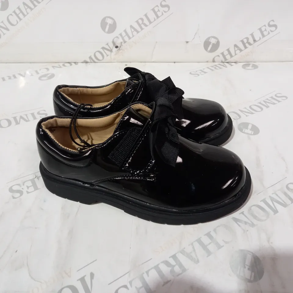 E-VIE ANGEL SCHOOL KIDS BLACK SHOES SIZE 9