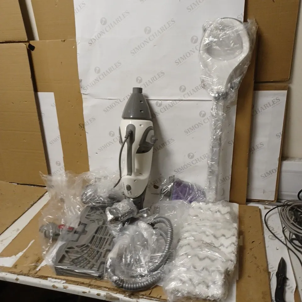 SHARK FLOOR AND HANDHELD STEAM CLEANER S6005UK