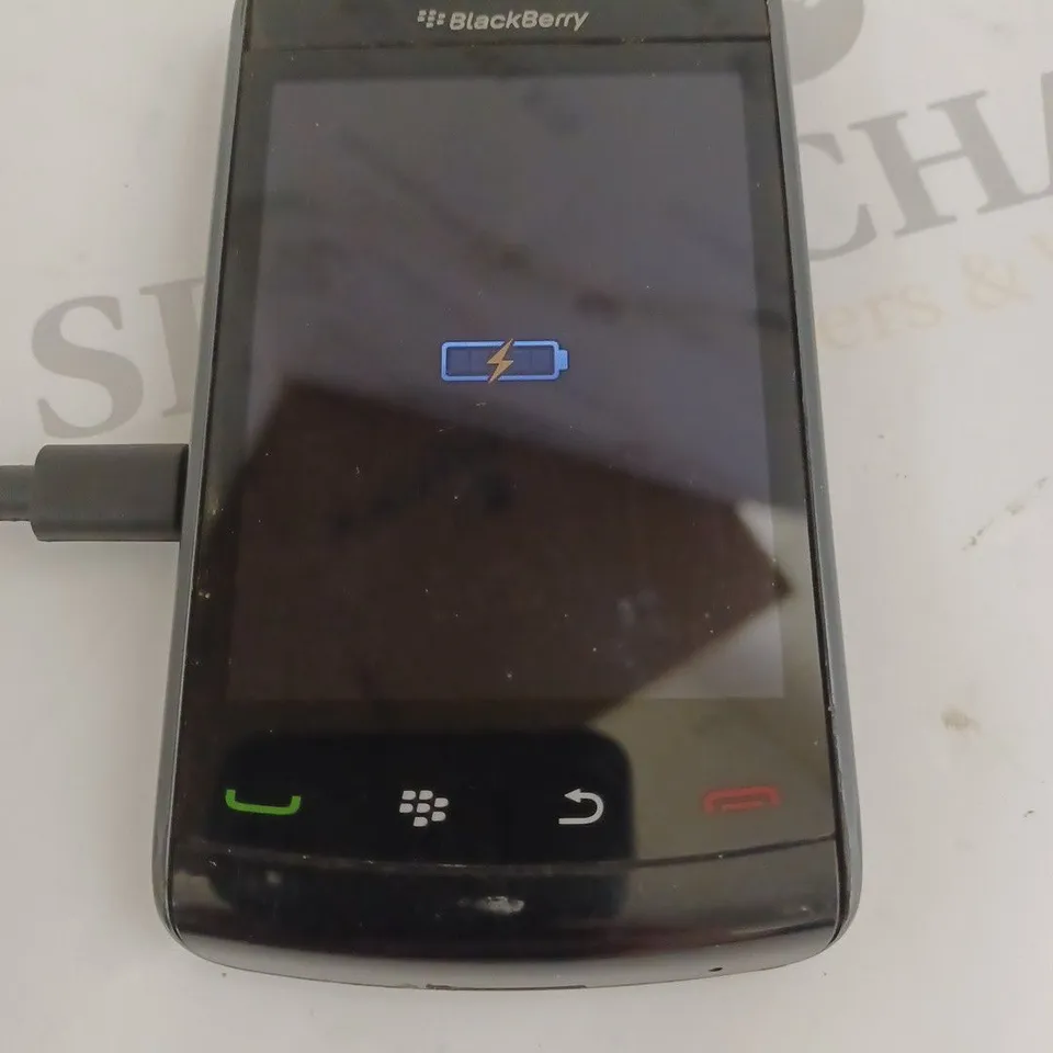 BLACKBERRY MOBILE PHONE
