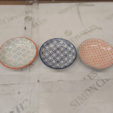 NICOLA SPRING -HAND - PRINTED SAUCE DISHES