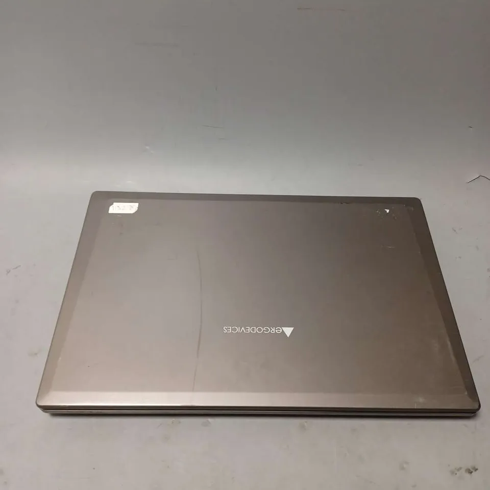 ERGO ENGAGE 381 W655SZ INTEL PENTIUM 3550M 2.30 GHZ LAPTOP