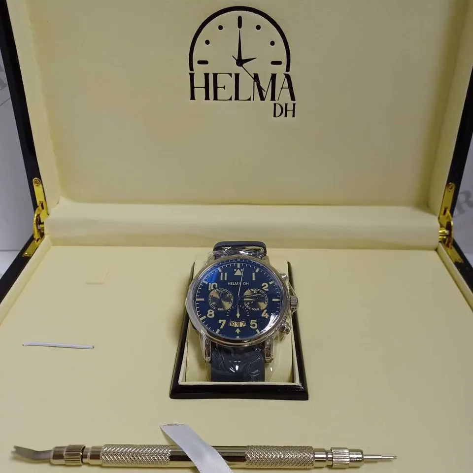 HELMA DH CHRONOGRAPH VINTAGE STYLE SUEDE STRAP WRISTWATCH
