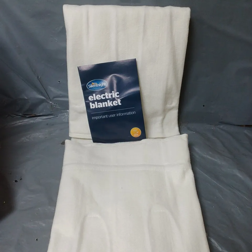 BOXED SILENT NIGHT COMFORT CONTROL ELECTRIC BLANKET IN WHITE