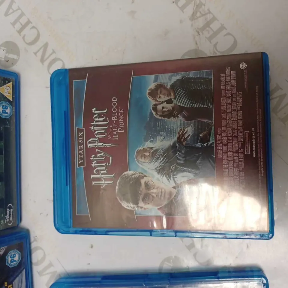 LOT OF FIVE TO INCLUDE HOW TO TRAIN YOUR DRAGON BLU-RAY DVD , 2012 BLUE-RAY , ETC