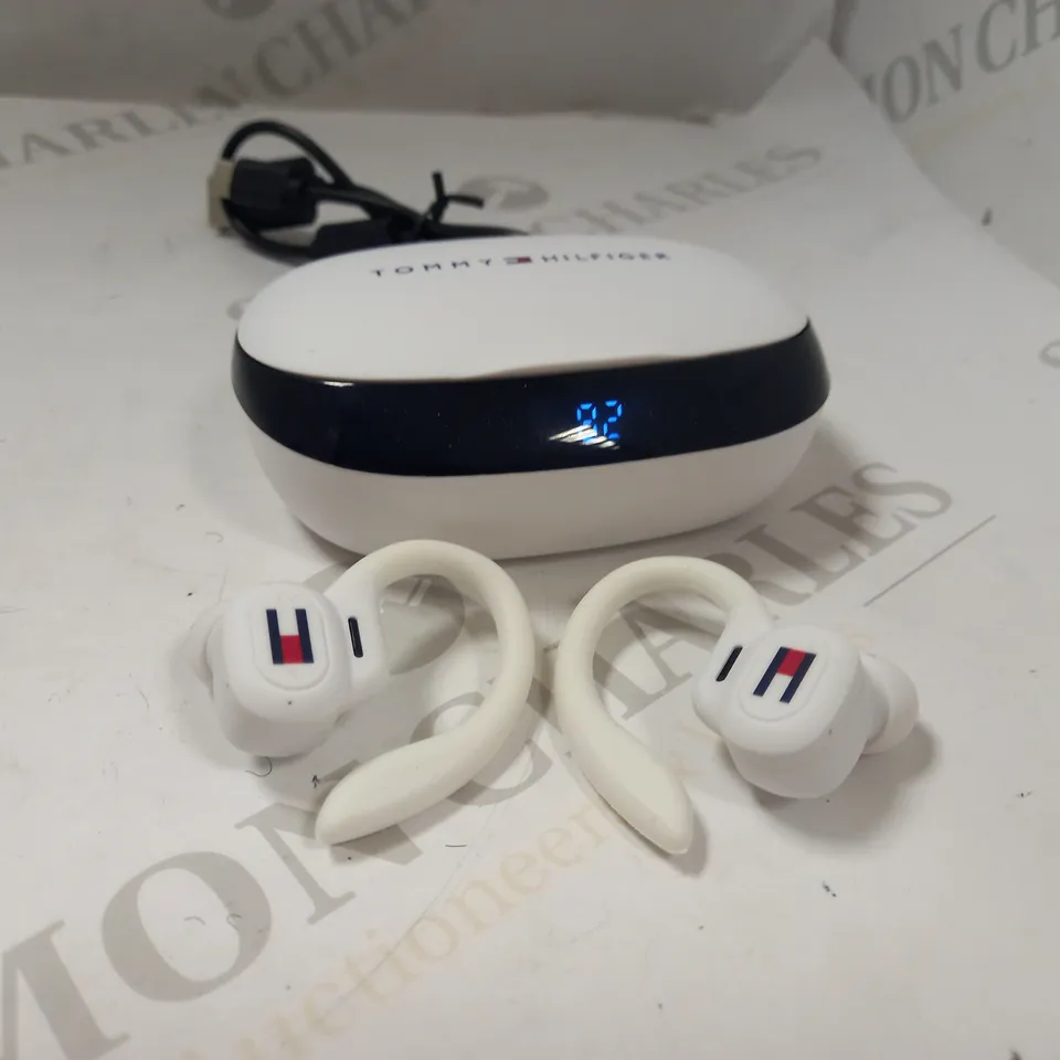 TOMMY HILFIGER SPORT EARBUDS RRP £80