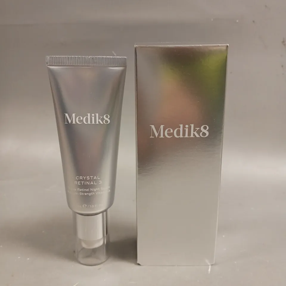MEDIK8 CRYSTAL RETINAL 3 NIGHT SERUM - 30ML 
