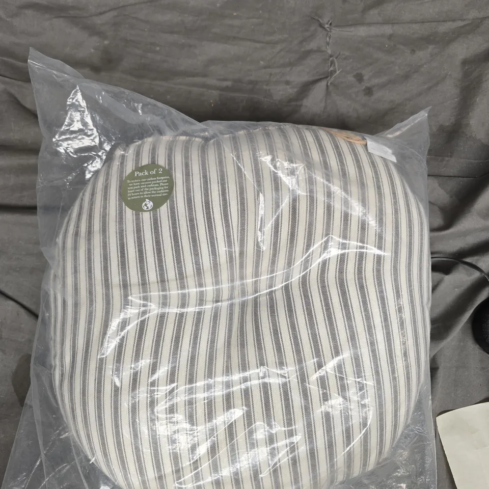 DIBOR GREY OUTDOOR SEAT PADS – PACK OF 2