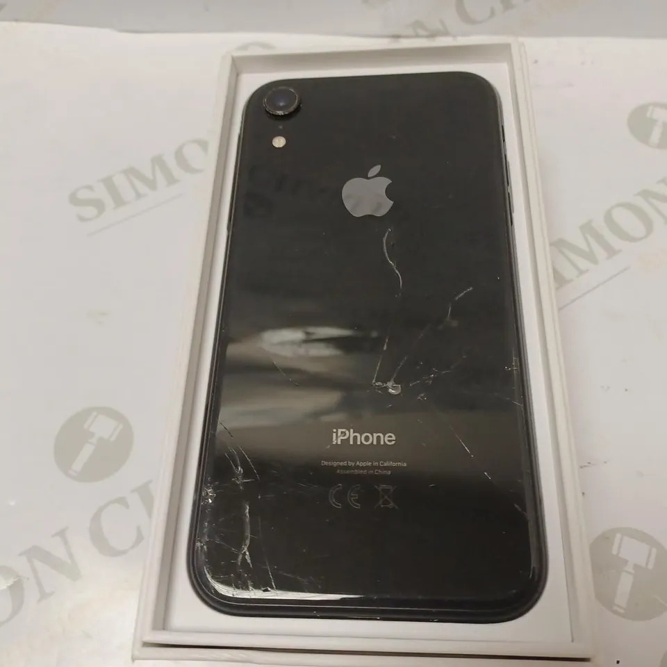 IPHONE XR - BLACK