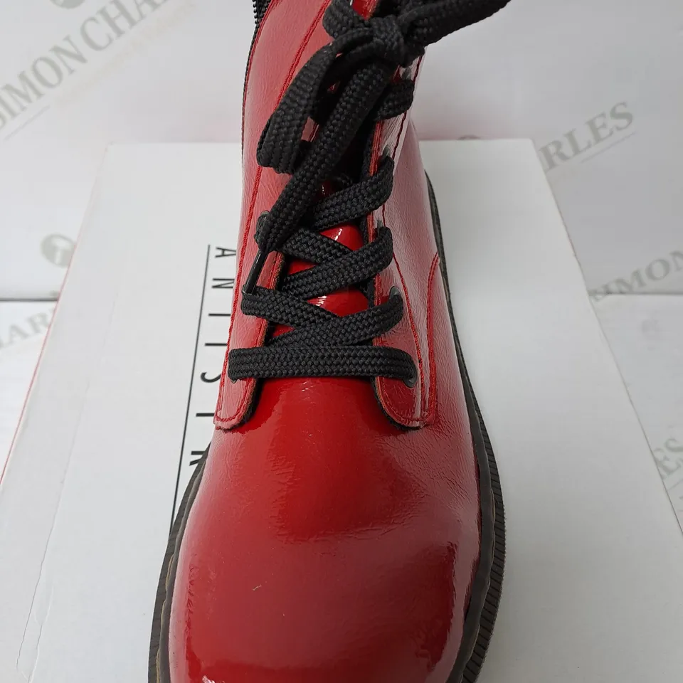 RIEKER RED ANKLE BOOTS LACE AND ZIP SIZE 7.5