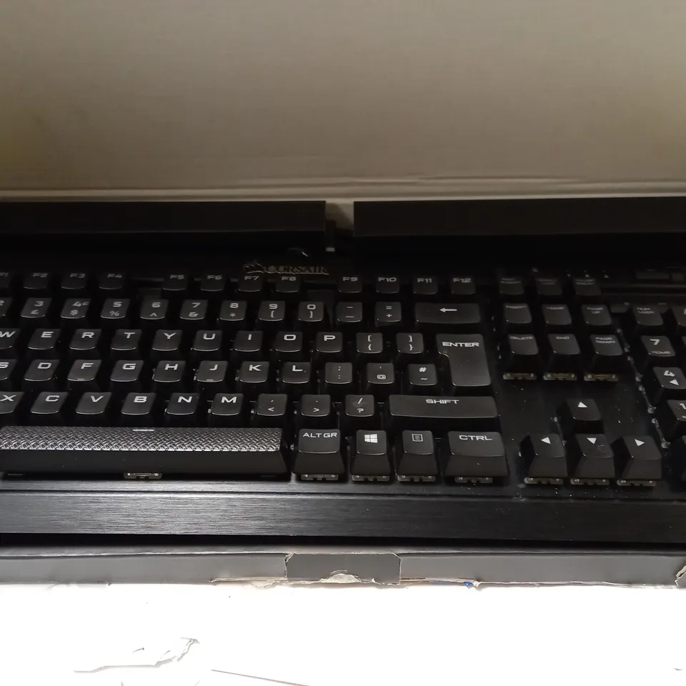 CORSAIR K70 RGB MK.2 GAMING KEYBOARD