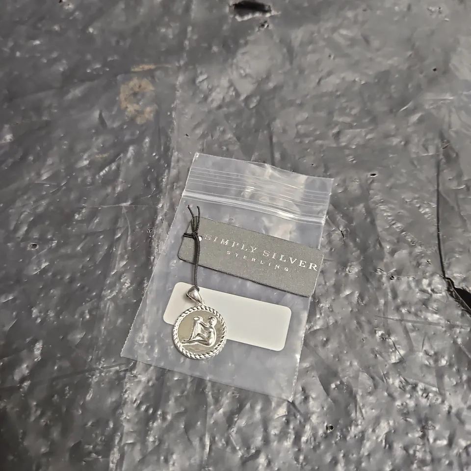 SIMPLY SILVER STERLING SILVER 925 CIRCULAR AQUARIUS ZODIAC PENDANT CHARM