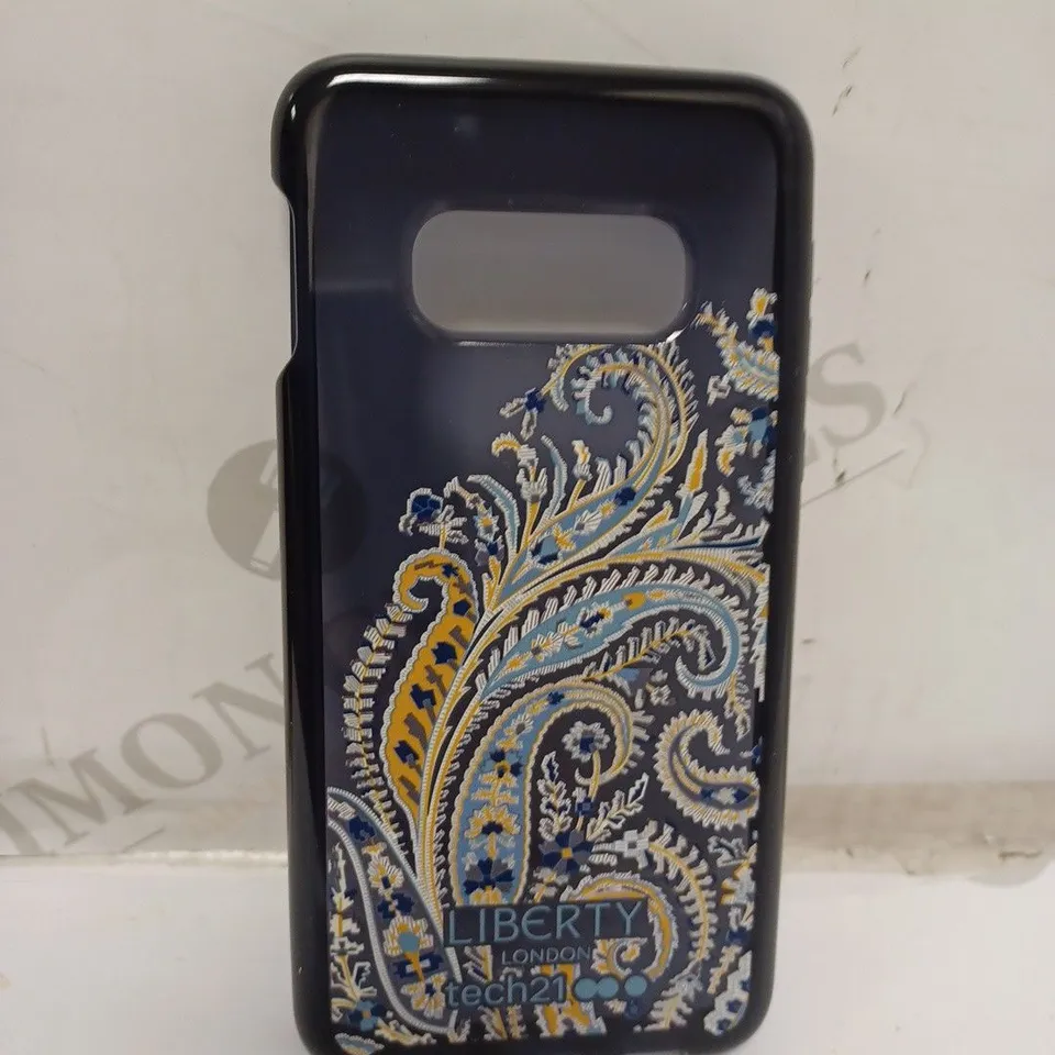 BOX OF 72 TECH21 LIBERTY RAISEN SAMSUNG GALAXY S10e