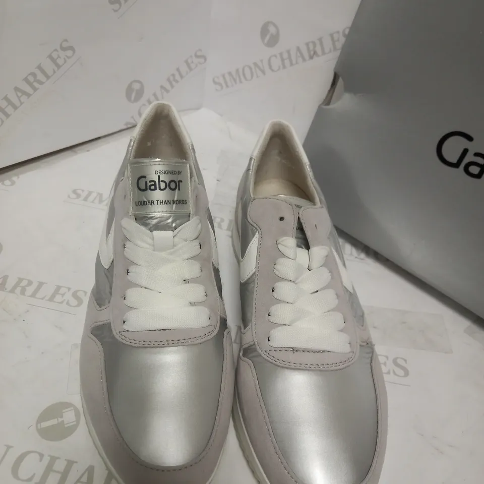 GABOR LUCIUS LEATHER TRAINERS LIGHT GREY/METALLIC TRAINERS UK7 