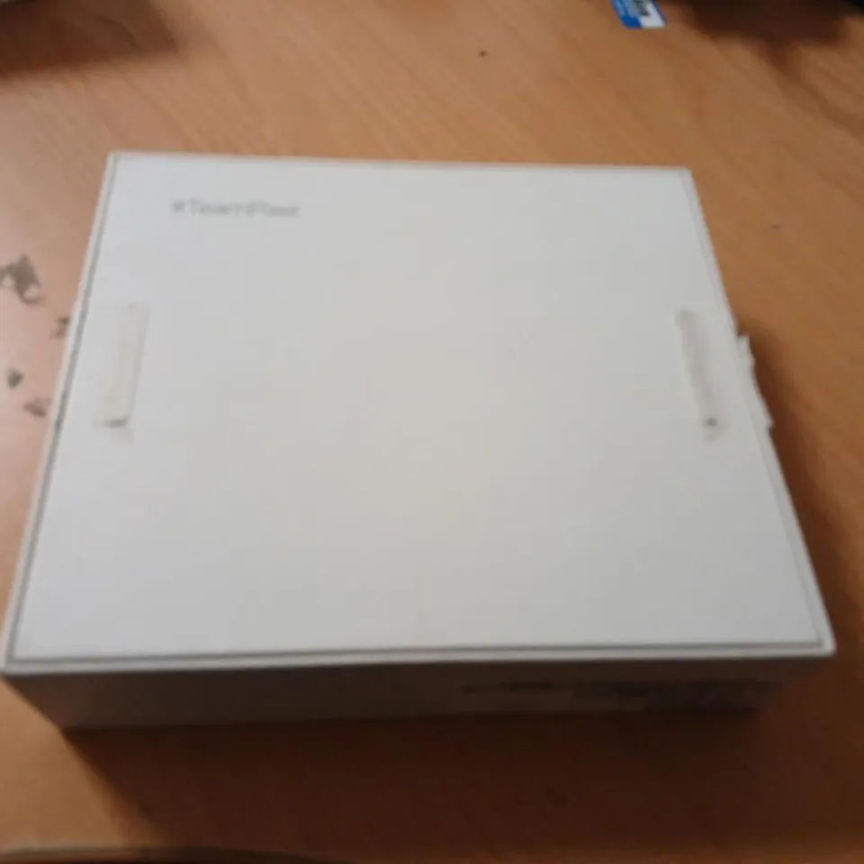 GOOGLE PIXEL FOLD – BLACK (BOXED)