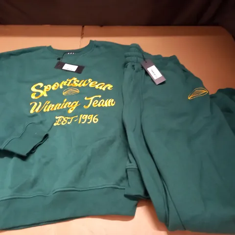 MOTEL FOREST GREEN WINNING TEAM JOGGERS AND JUMPER - JUMPER S JOGGERS XS