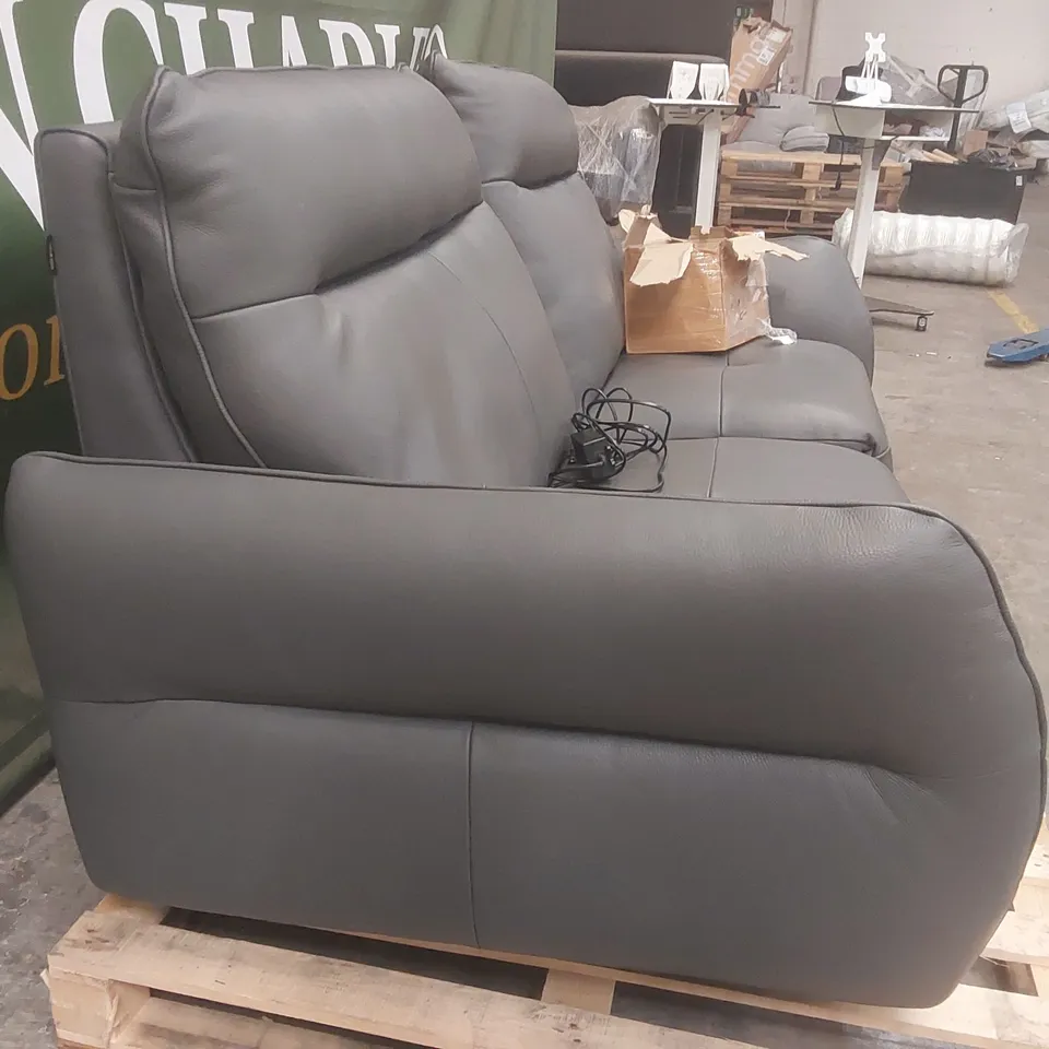 QUALITY DESIGNER ITALIAN MADE LEATHER UPHOLSTERED RIVA ELECTRIC 4-SEATER SOFA