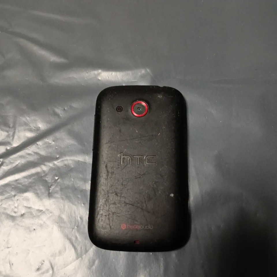 HTC SMARTPHONE WITH BEATS AUDIO – BLACK 