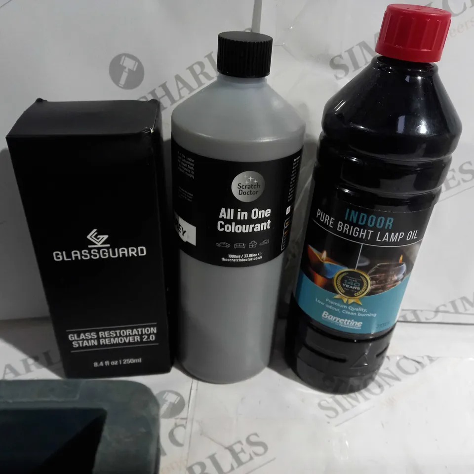 APPROX 15 HOUSEHOLD ITEMS TO INCLUDE GLASSGUARD, ALL IN ONE COLOURANT, LAMP OIL
