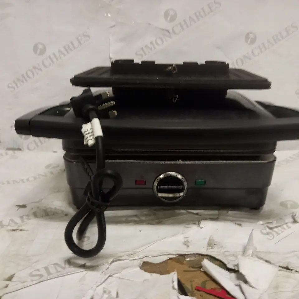 CUISINART GRILL AND SANDWICH MAKER GRSM4U