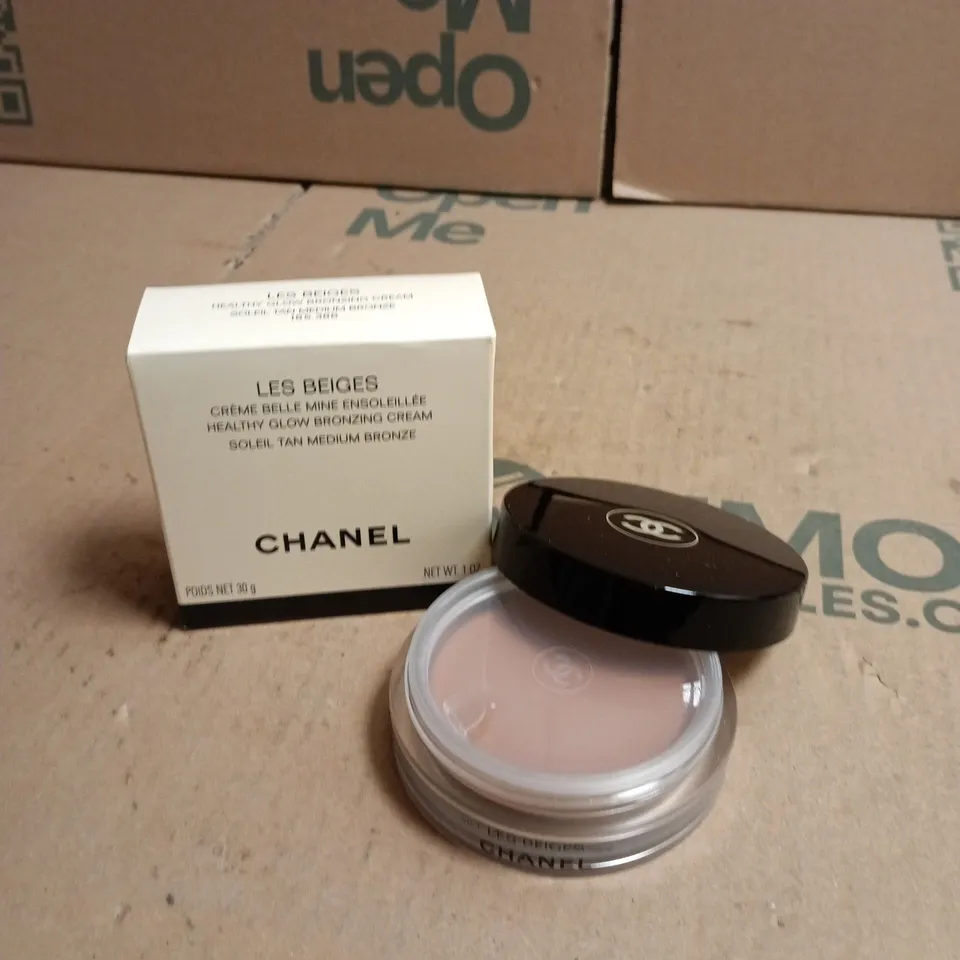 CHANEL LES BEIGES HEALTHY GLOW BRONZING CREAM – SOLEIL TAN MEDIUM BRONZE, 30 G