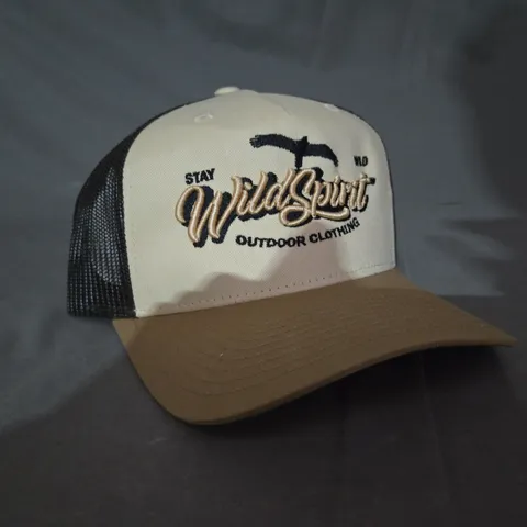 WILD SPIRIT OUTDOOR CLOTHING TRUCKER CAP 