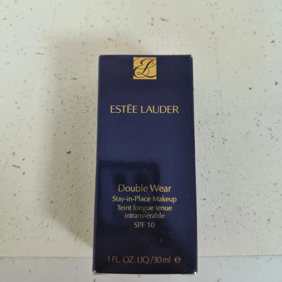 ESTÉE LAUDER DOUBLE WEAR FOUNDATION – STAY-IN-PLACE MAKEUP, SPF 10, 30ML (BOXED)