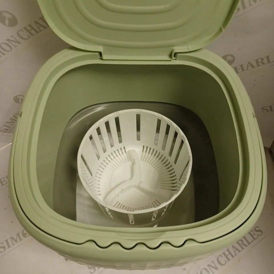 BOXED FOLDABLE WASHING MACHINE.