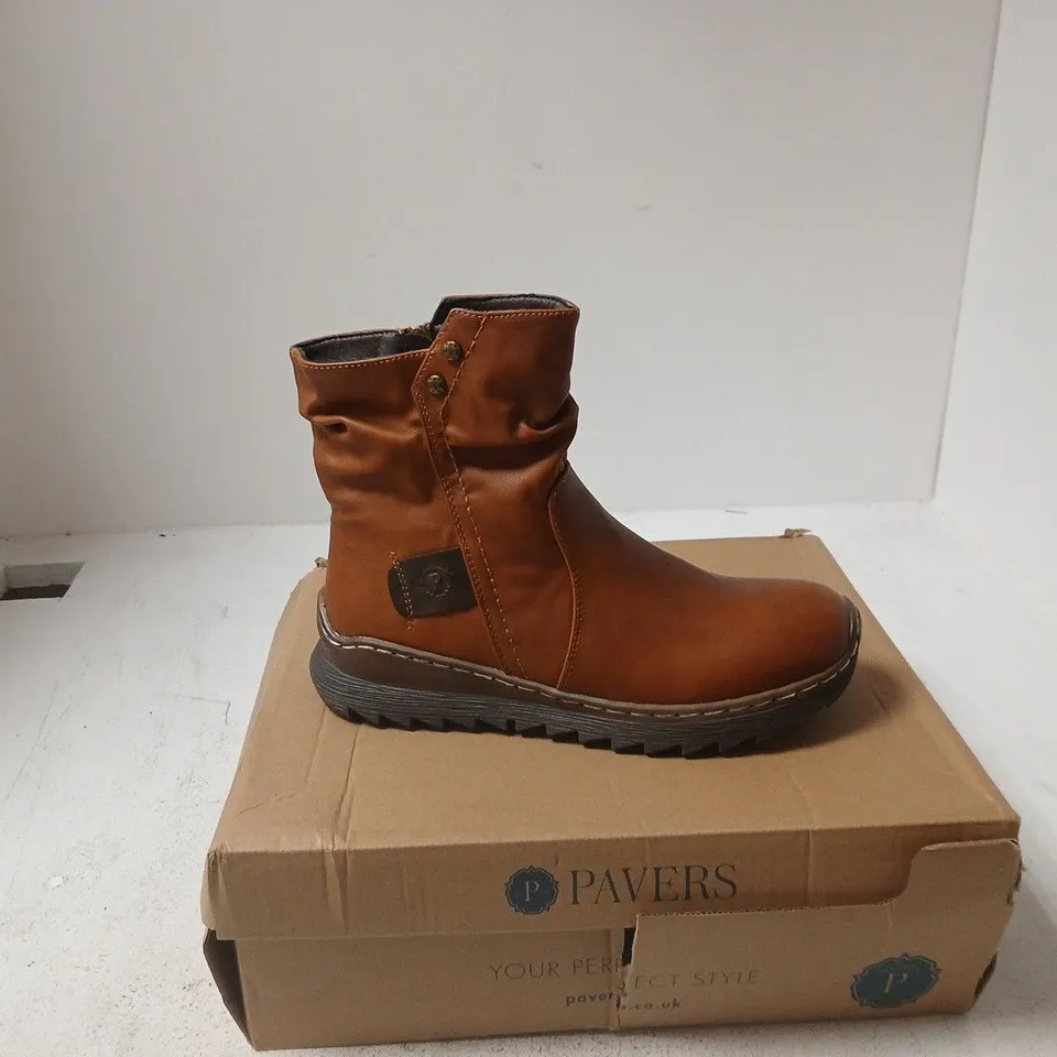 PAVERS WOMEN'S BROWN LEATHER ANKLE BOOTS – BOXED UK 4