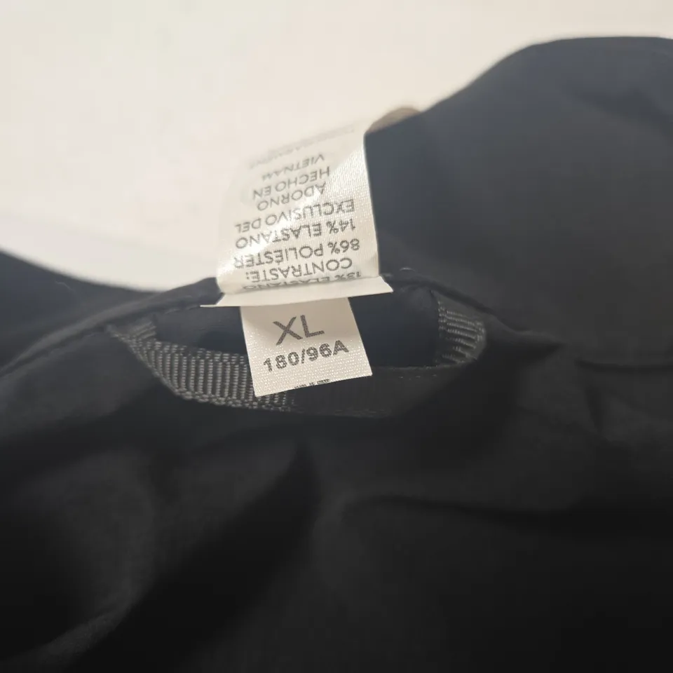 ALO YOGA BLACK JACKET - WOMEN'S XL 
